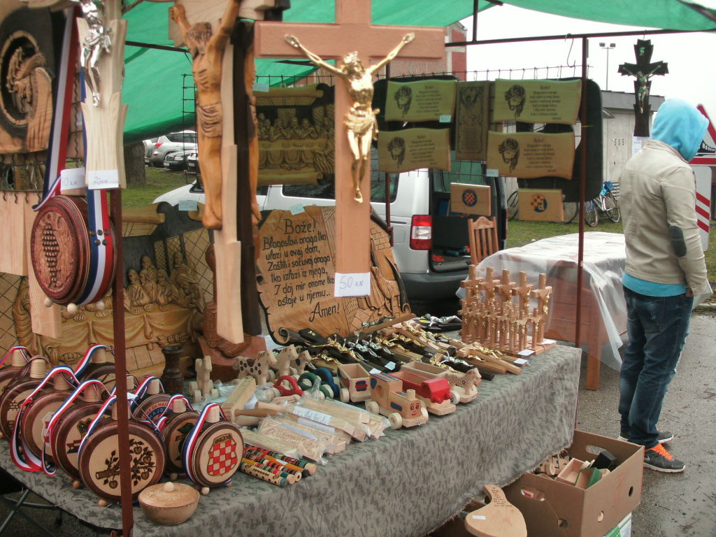 GEDSC DIGITAL CAMERA