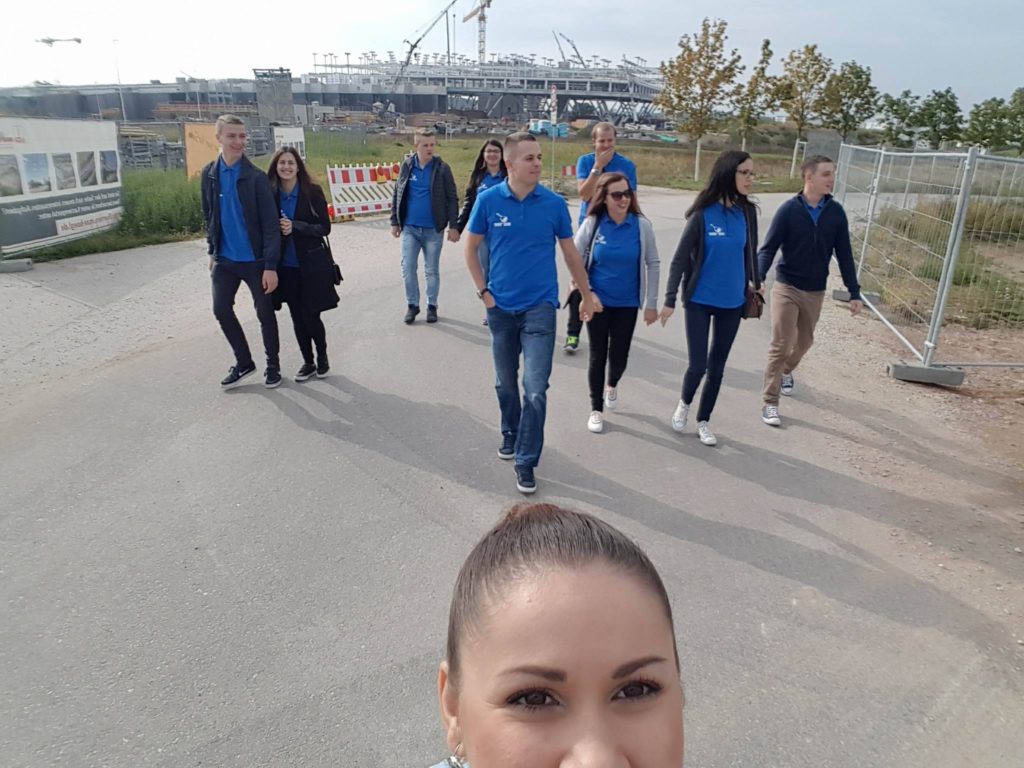 21952338_10214565241468597_273725943_o