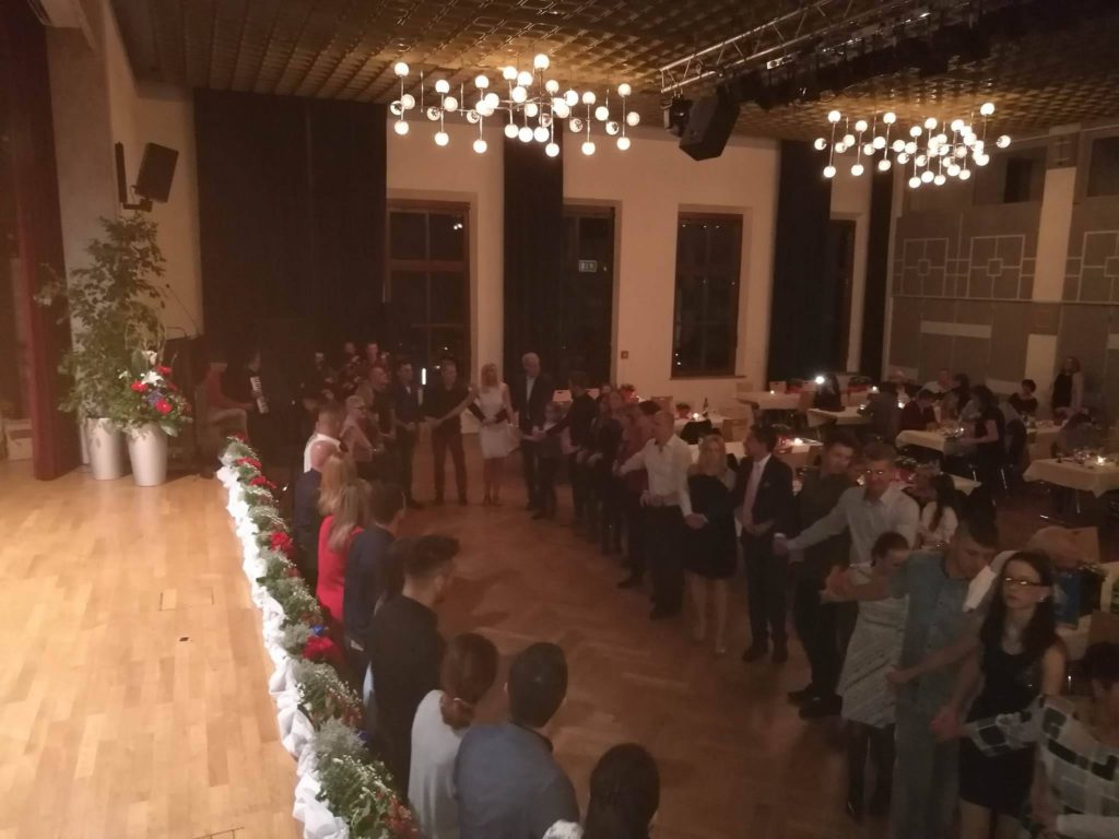 21985582_10214869443510072_221285014_o